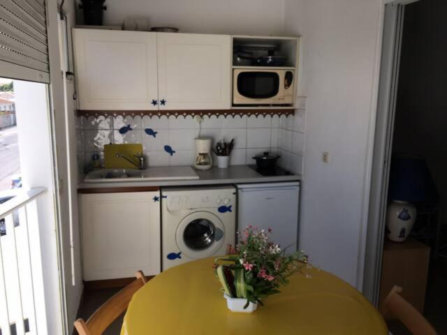 Ravissant Duplex A Saint Francois Apartment Екстериор снимка